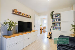 Photo 9- click for photo gallery